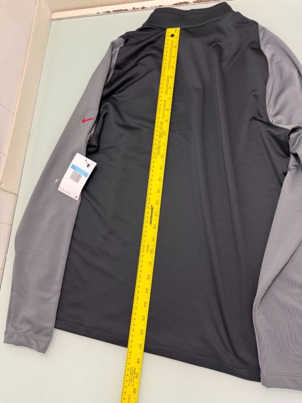 Corvette Nike Dri-FIT Golf Pullover Men Medium M Performance Stretch 1/4 Zip NWT